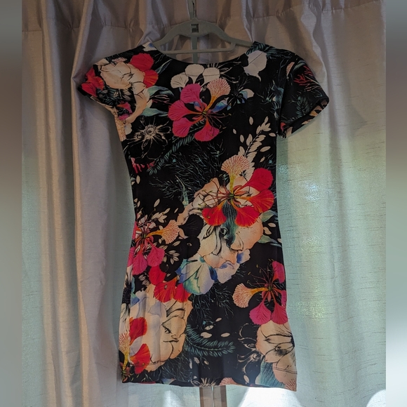 French Connection floral bodycon stretchy knit dress size 2 - Picture 2 of 6